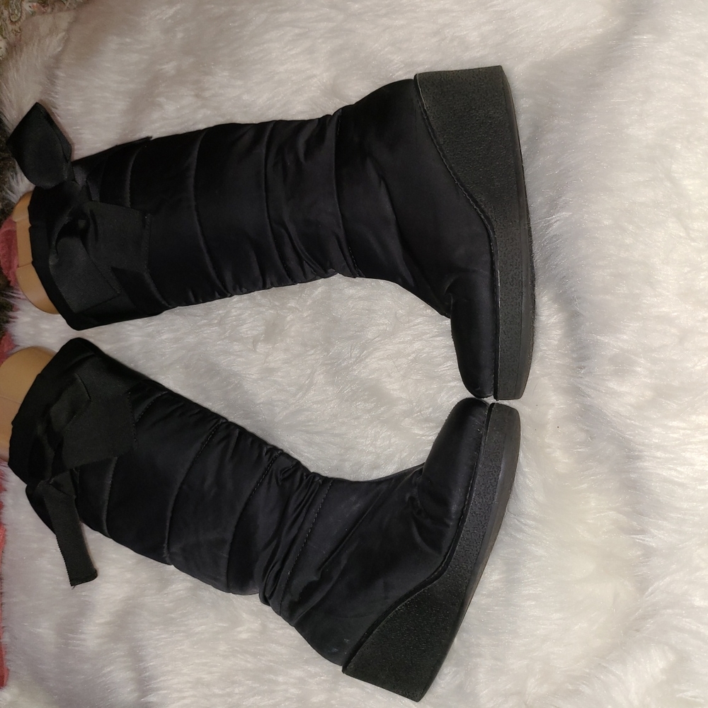 Kate Spade ♠️Size 7 M Quilted Puffer Style Wedge Boots